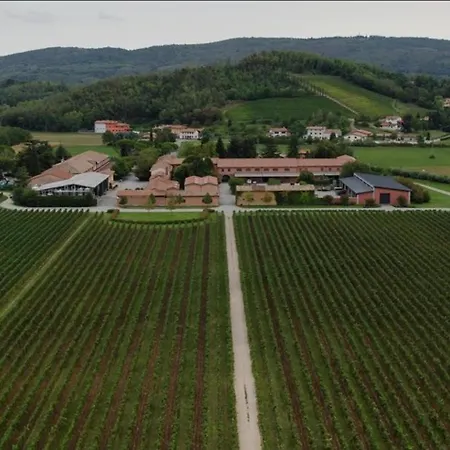 Travel Baiot's Villanova di Farra
